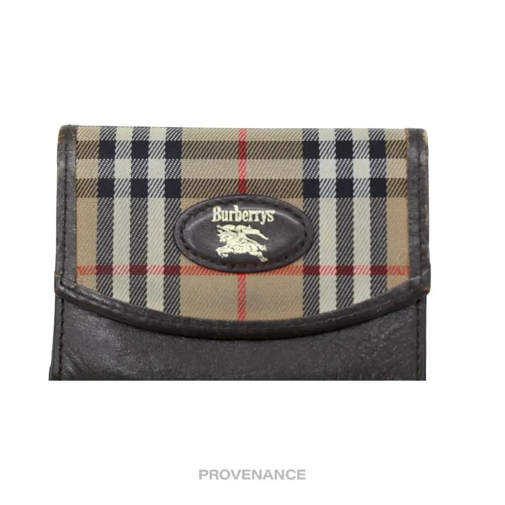 Burberry snap coin